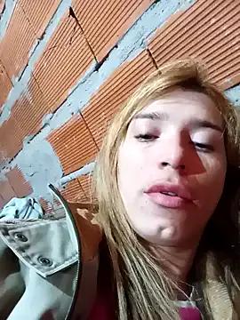 fannytransgirl from StripChat