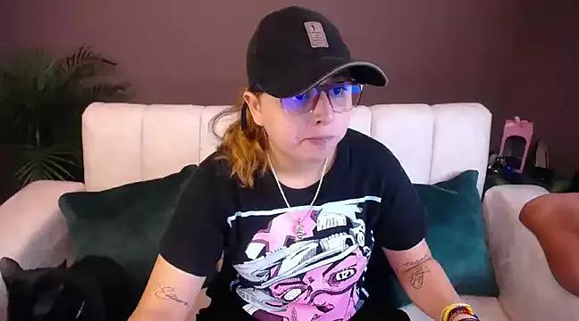 feelina_firesoul from StripChat