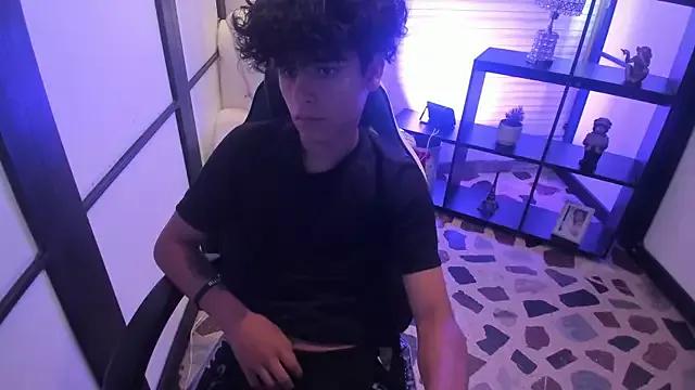 Felimpluz webcams show profile image 