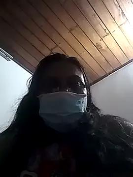FemMom from StripChat