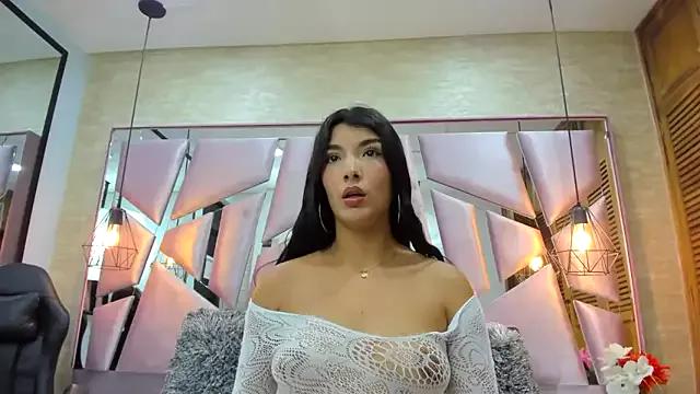 FernandaRousse from StripChat is Freechat