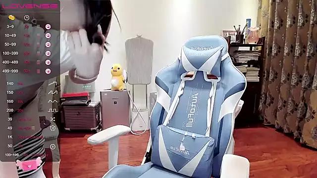 FFinthebed from StripChat
