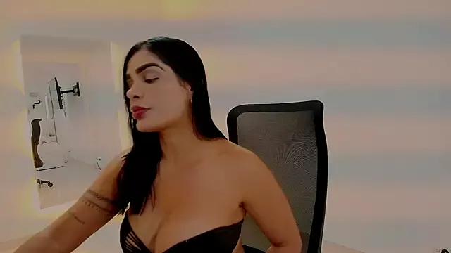 fitnessmommy from StripChat is Freechat