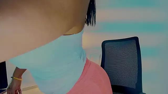 fitnessmommy from StripChat is Freechat