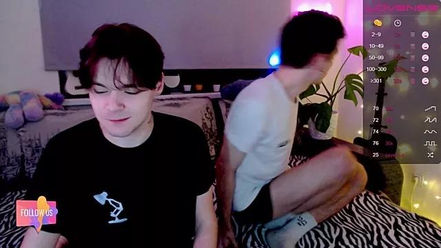 Fizz_Wood from StripChat