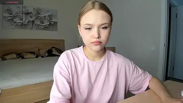 flooora_0 from StripChat