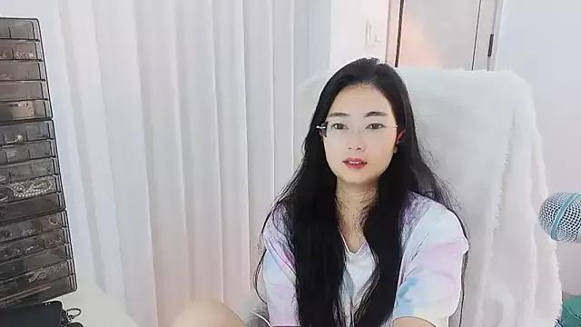 Floor_oo from StripChat