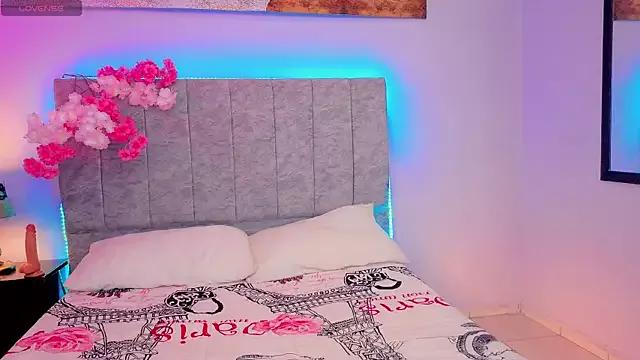 Flor_Gil from StripChat is Freechat