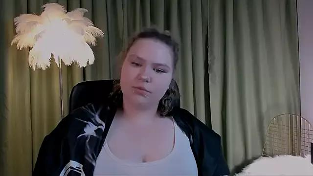 FlorenceAnderson from StripChat is Freechat