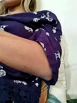 fofinhaa12 from StripChat
