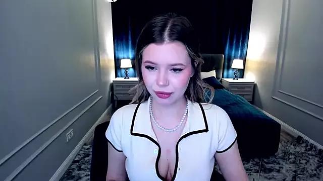 FollowLovee from StripChat