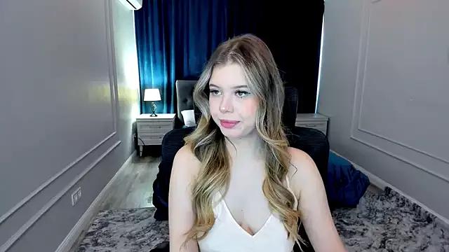 FollowLovee from StripChat