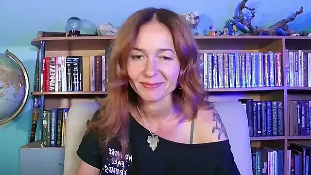 Foxilady357 from StripChat is Freechat