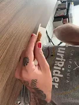 Photos of foxxxyntrippy from StripChat is Freechat