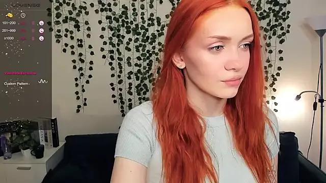 Discover our girls online shows and discover the company of countless livestreamers, with stunning shapes, sex toys and more.