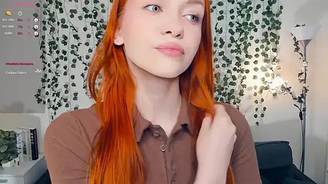 Discover our girls online shows and discover the company of countless livestreamers, with stunning shapes, sex toys and more.