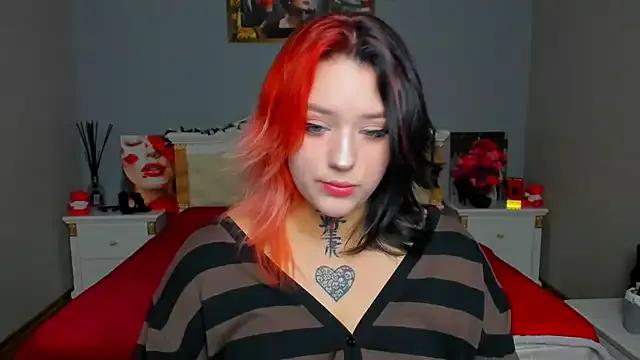 Discover our girls online shows and discover the company of countless livestreamers, with stunning shapes, sex toys and more.