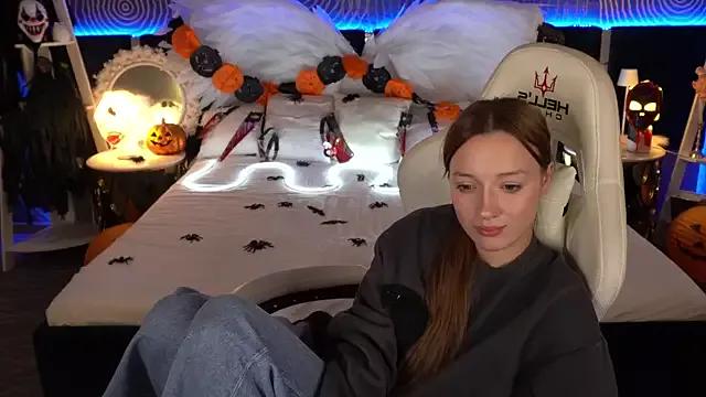 FoxyMayy webcams show profile image 