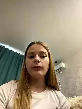 FrancescaGlowberg from StripChat is Freechat