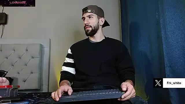 Franck_White from StripChat is Freechat