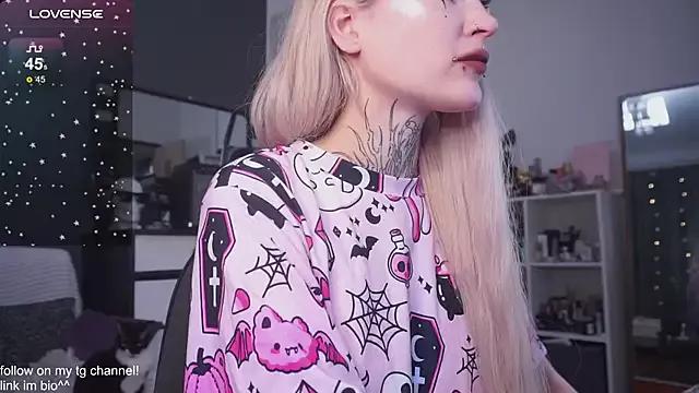 Fraulein_mooon webcams show profile image 