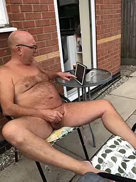 Free2cum4u from StripChat
