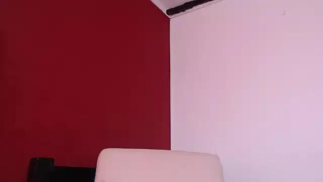 Freyja_eter on StripChat