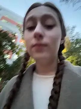 Photos of FroggyAnna from StripChat is Freechat