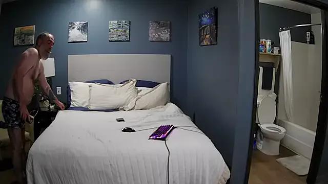 Fuck-Buddy-4U from StripChat is Freechat