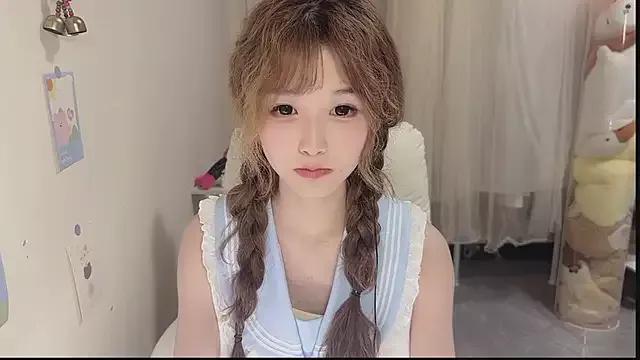FuFu-puff from StripChat