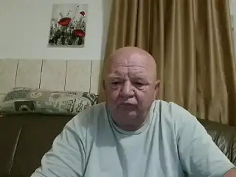 fullballs6 from StripChat