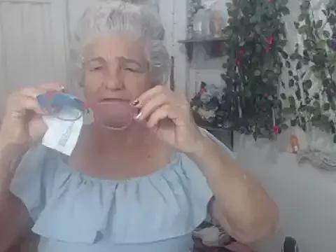 Photos of FunnyGrandma from StripChat is Freechat