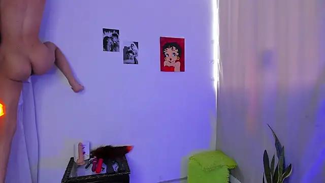 GABBYMORGAN from StripChat