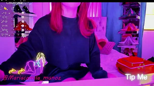 Discover our girls online shows and discover the company of countless livestreamers, with stunning shapes, sex toys and more.