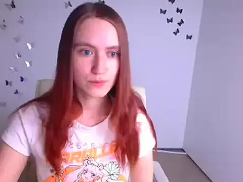 Discover our girls online shows and discover the company of countless livestreamers, with stunning shapes, sex toys and more.