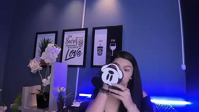 Gabyzanne from StripChat is Freechat