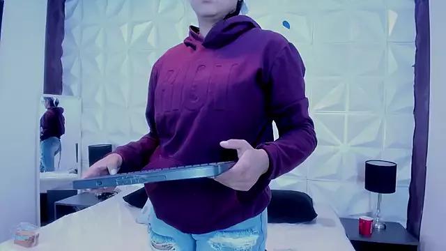 Gaia_Hot08 from StripChat