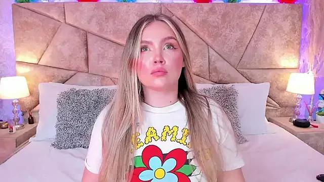 GaiaBaker from StripChat