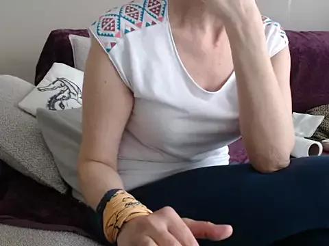 Galadriel from StripChat