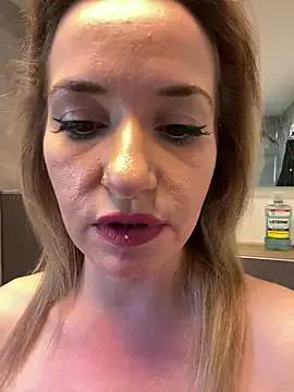 GangBangKitty from StripChat