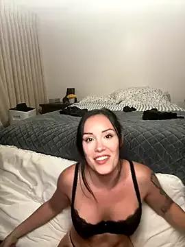 gardenxrose from StripChat is Freechat