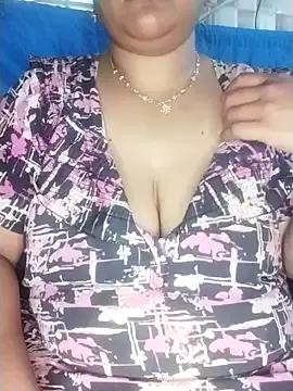 Geetha227 from StripChat