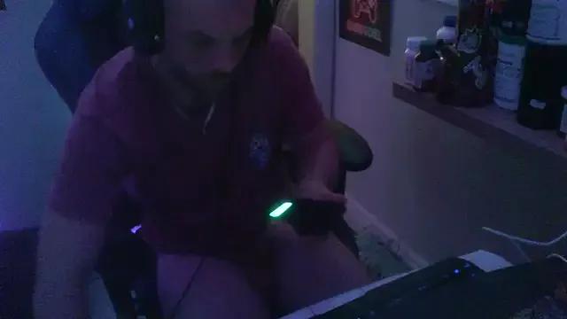 GeneralXMillyX from StripChat