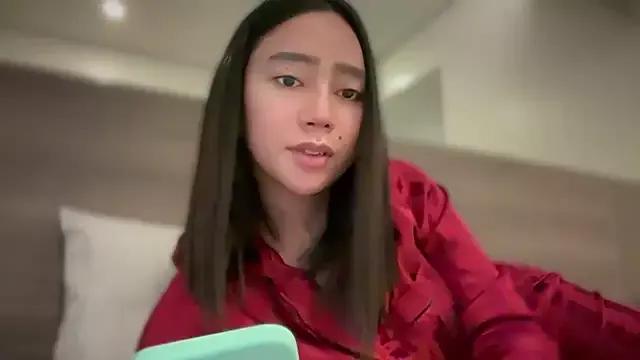 GenesisCastillano from StripChat