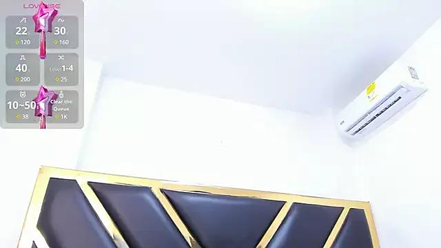 genesisjones from StripChat