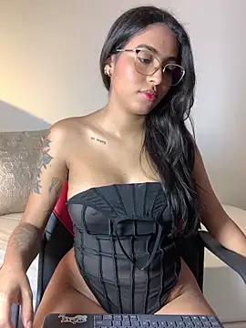 genesissara from StripChat
