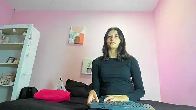 Georgina_Ferri_ from StripChat is Freechat