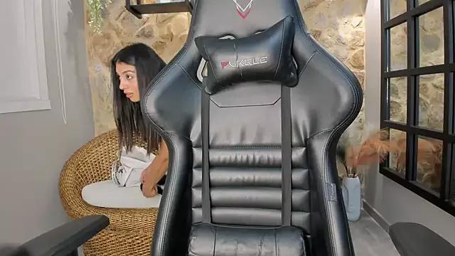 GeorginaCollins webcams show profile image 