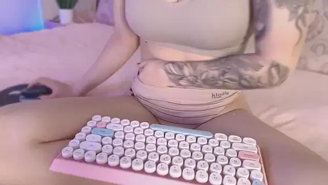 Giaa_Ross webcams show profile image 