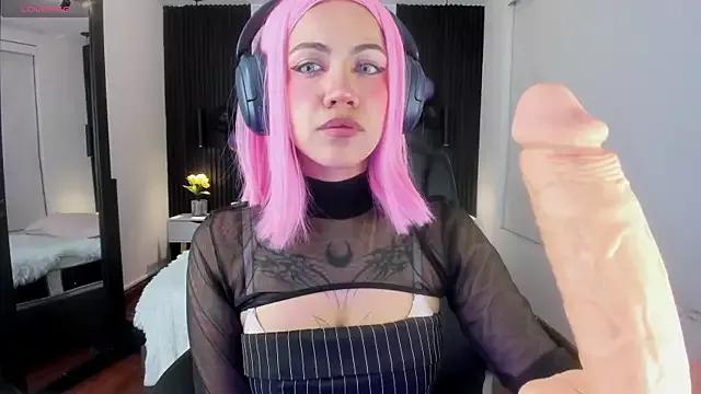 Gianna_foxy from StripChat is Freechat